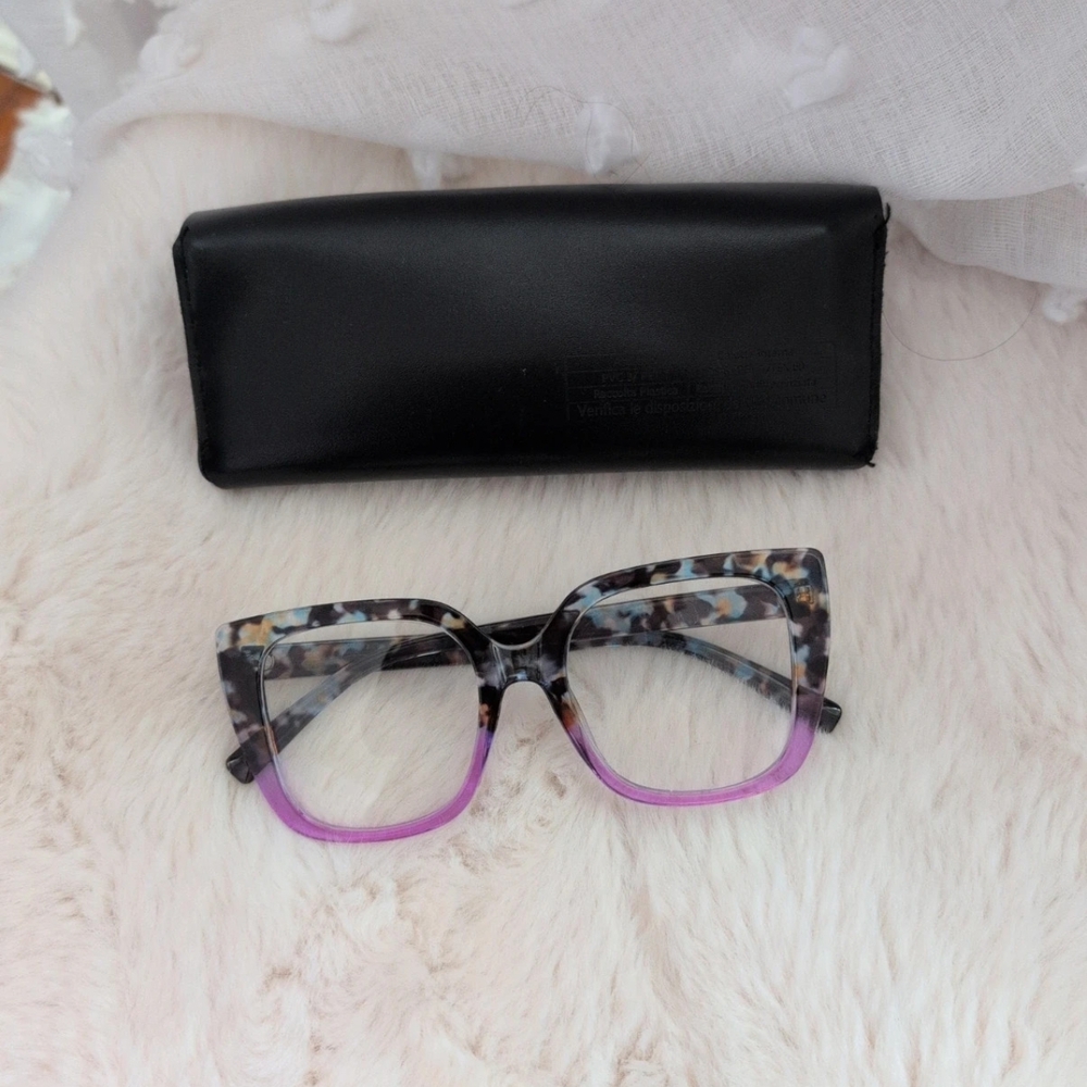 Stylish Tortoiseshell and Purple Women's Glasses